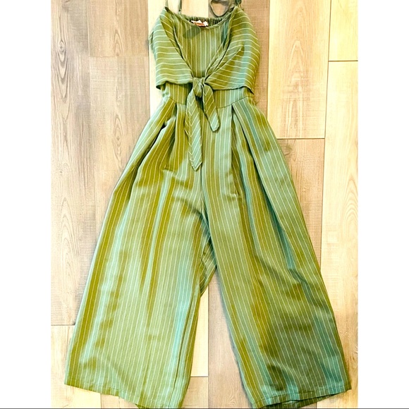 Flying Tomato Pants - SOLD Flying Tomato Green Striped Sleeveless Wide Leg Open Back